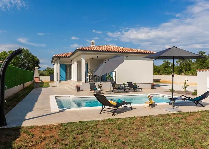 Grandini Azzurra By Kompas Βίλα *