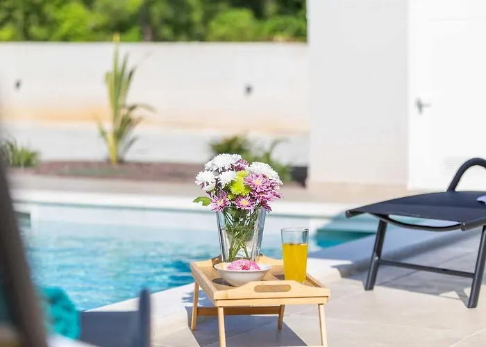 Grandini Azzurra By Kompas Βίλα Juršići